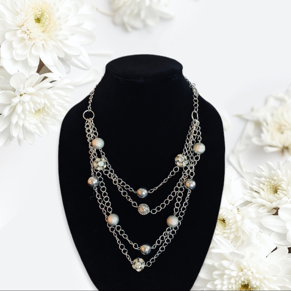 Nice fashion necklace 🤍